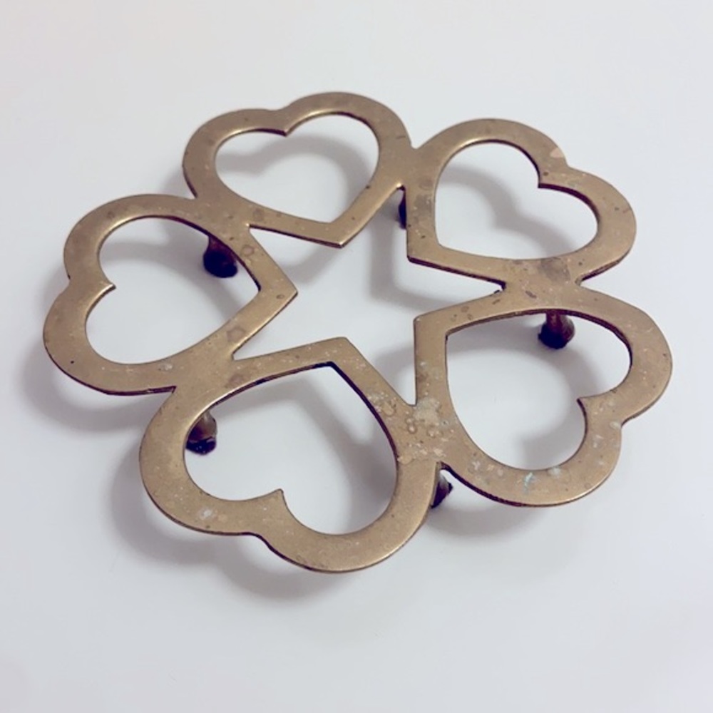 Vintage Brass 🧡 Hearts Forming a Star Table Trivet Farmhouse Dining Home Decor